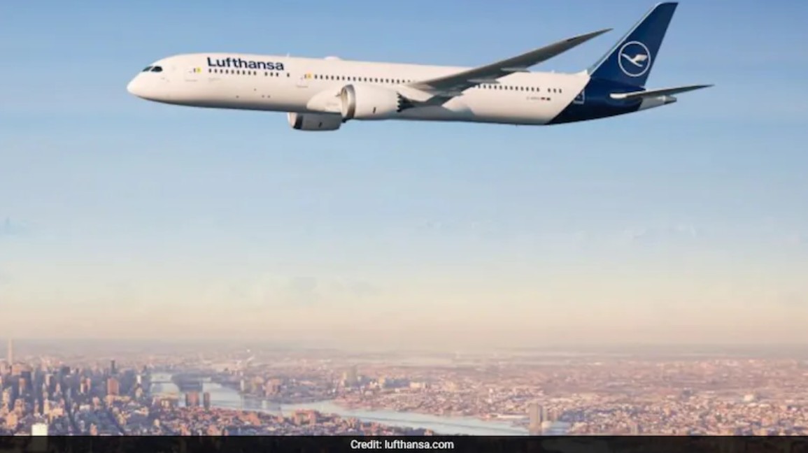 Lufthansa to Cut 4,000 Jobs by 2030 Amid Economic Slowdown
