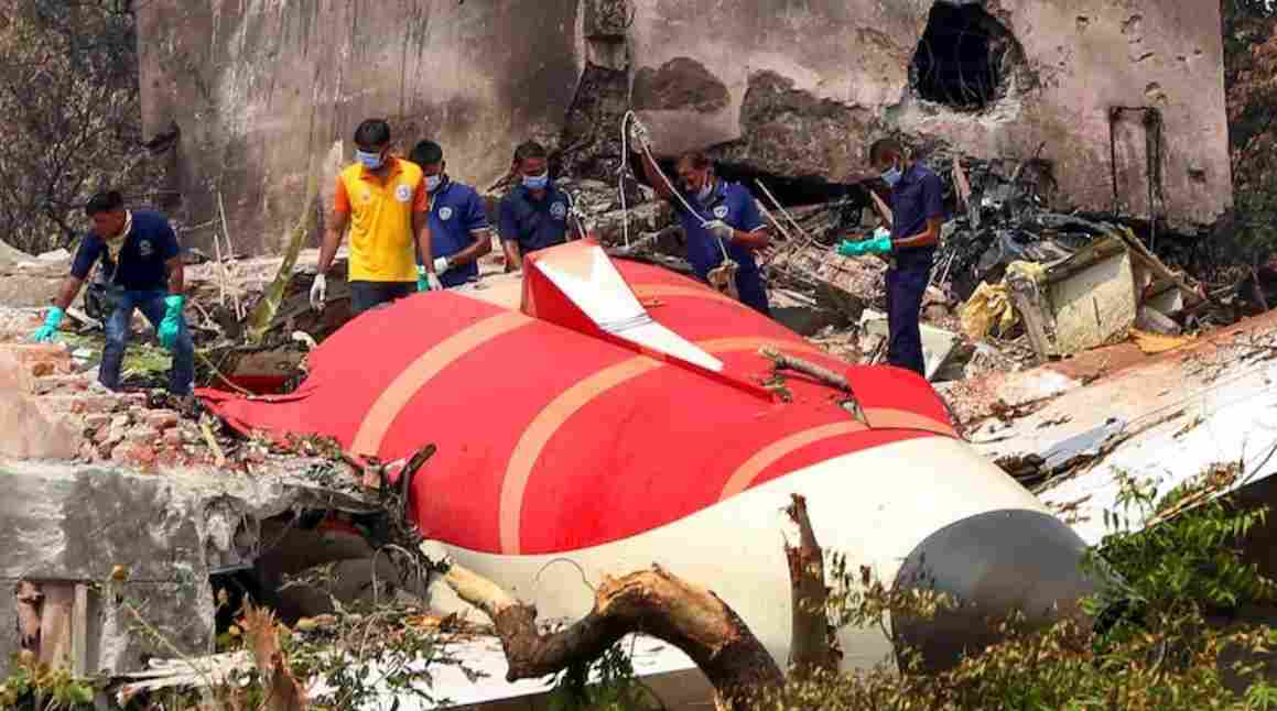 “Unfortunate”: Supreme Court Questions Pilot Error Claim in Air India AI 171 Crash Report