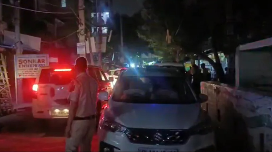 Delhi Police Busts Fake Medicine Factory In Bihar, 9 Arrested